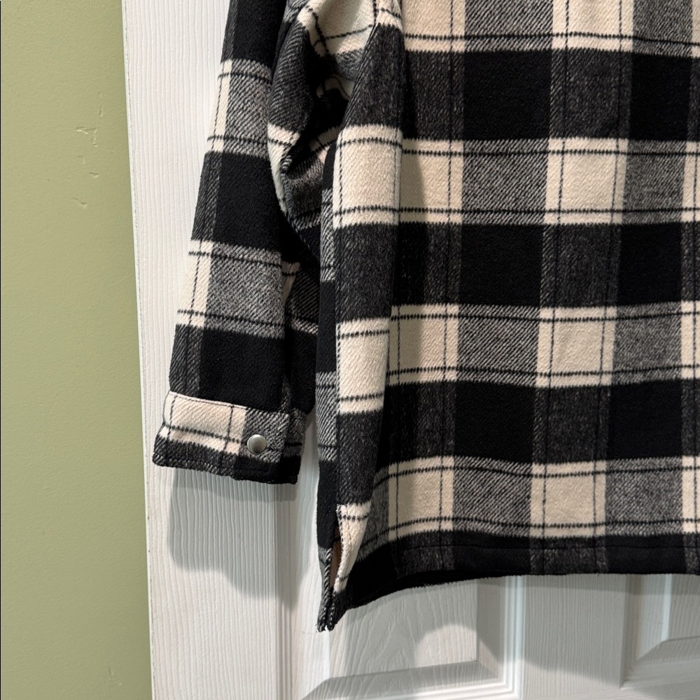 Divided By H&M Shacket - Picture 9 of 12